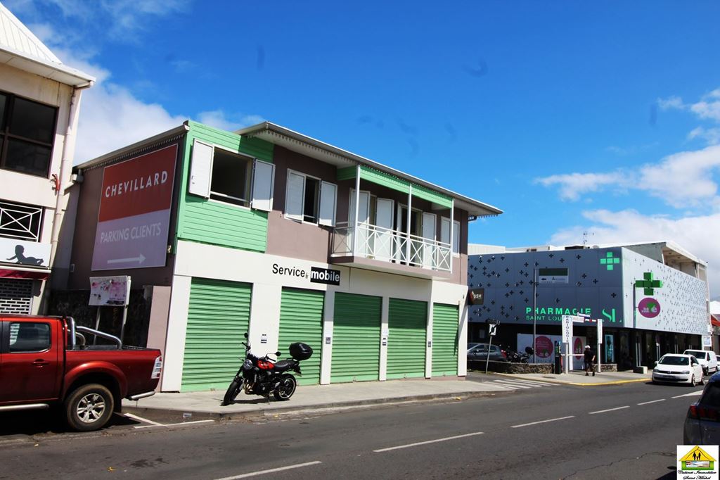 Appartement Local commercial SAINT LOUIS 2990€ Cabinet Immobilier Saint Michel Appartement Local commercial SAINT LOUIS 2990€ Cabinet Immobilier Saint Michel