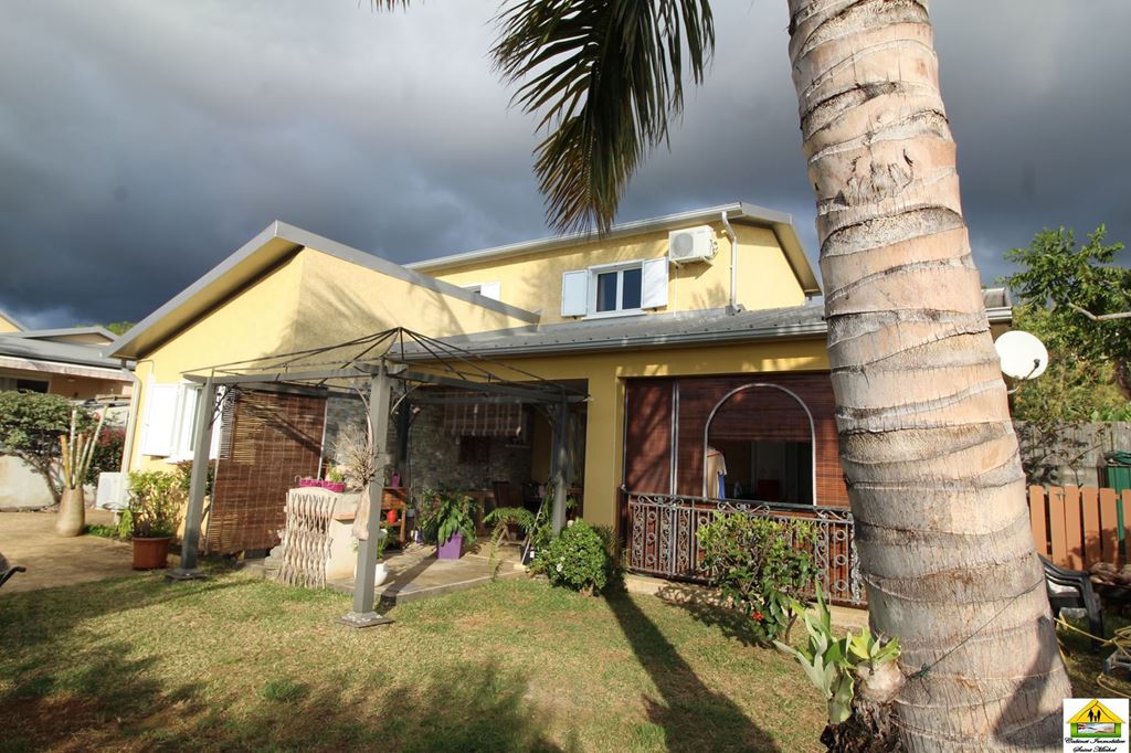 Villa BOIS NEFLES SAINT PAUL 1299€ Cabinet Immobilier Saint Michel Villa BOIS NEFLES SAINT PAUL 1299€ Cabinet Immobilier Saint Michel