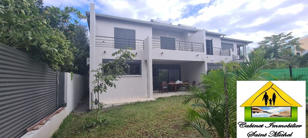 Villa SAINT LOUIS 1350€ Cabinet Immobilier Saint Michel Villa SAINT LOUIS 1350€ Cabinet Immobilier Saint Michel